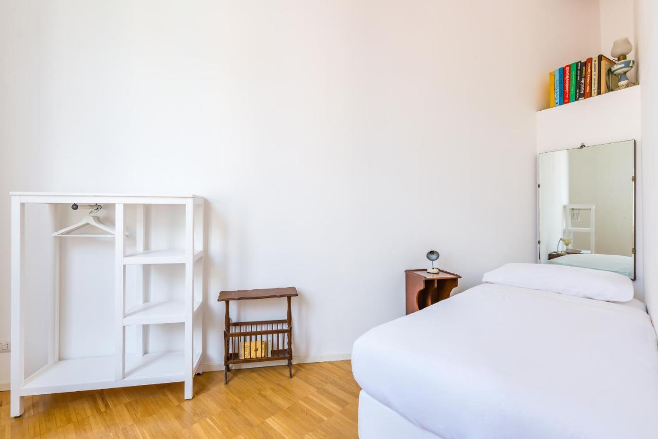 Nova Stylish House In Center By Napoliapartments Exteriér fotografie