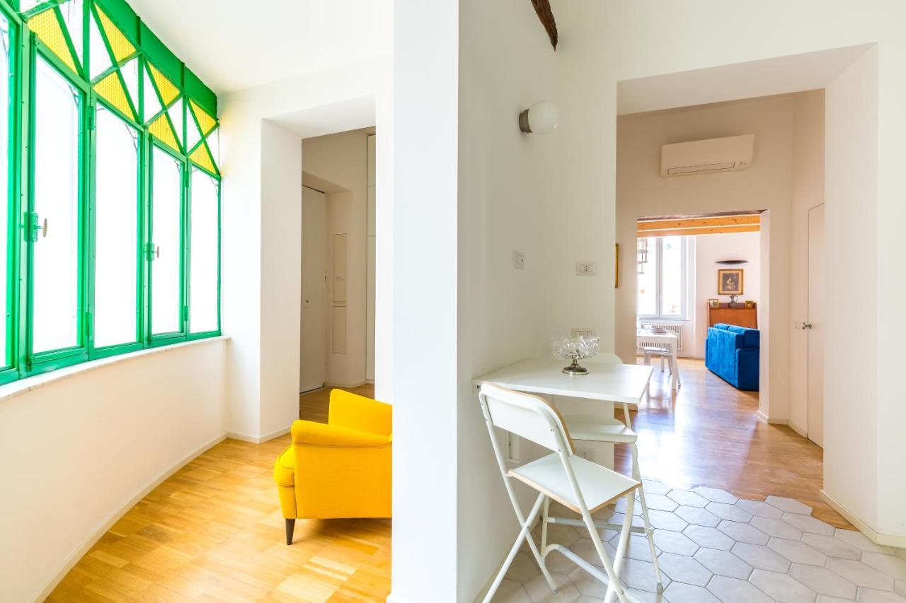 Nova Stylish House In Center By Napoliapartments Exteriér fotografie