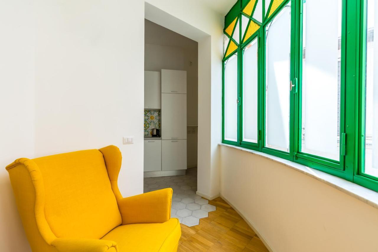 Nova Stylish House In Center By Napoliapartments Exteriér fotografie
